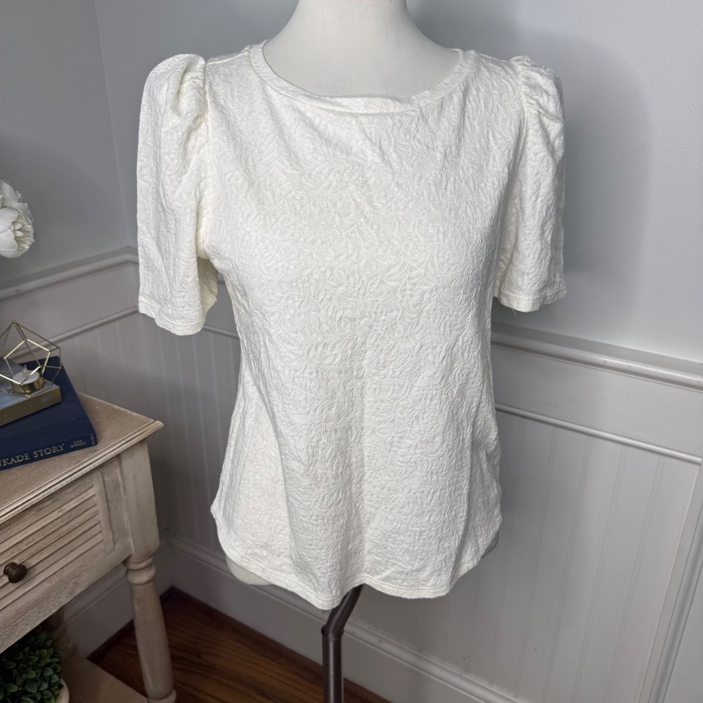 Loft Womens Cream Textured Jacquard Puff‎ Sleeve Top Crew Neck NWT Small